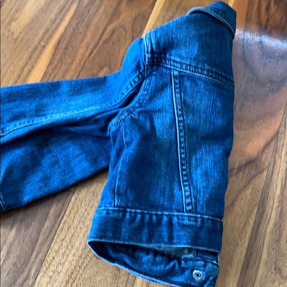 Gap toddler jean jacket. - Picture 3 of 3